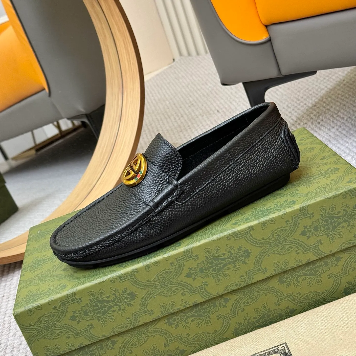 Men's shoes 💰420 (Yangli) Gucci* - the top version of Gucci classic beanie shoes! It is made of imported original cowhide and has a comfortable first layer of sheepskin lining! Original wear-resistant rubber outsole! High quality products! Size 38-46, with shoe dial, cloth bag, card